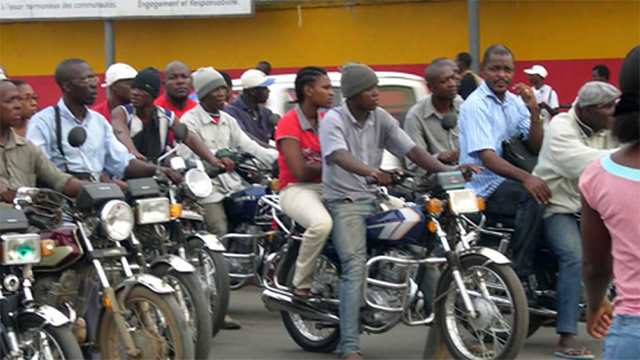 Mode de transport par motos-taxis à Douala : enjeux & perspectives